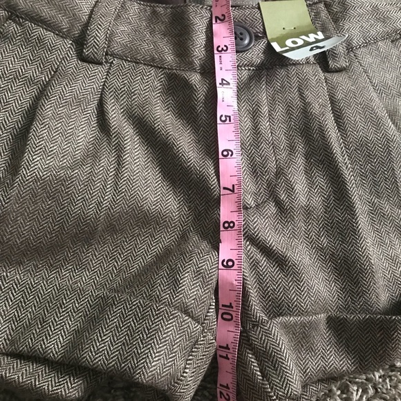 Old Navy brown Herringbone shorts size 4 - Picture 6 of 6